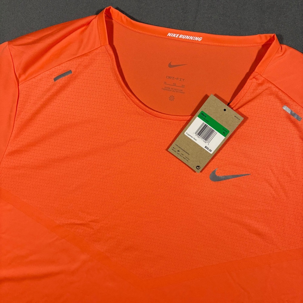 Nike Rise 365 Dri-FIT Short-Sleeve‎ Running Top Salmon/Light Orange CZ9184-643